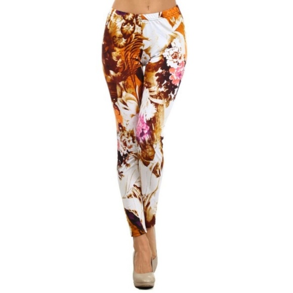 Pants - Women's Vintage Hawaiian Printed Stretchy Leggings